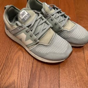 New Balance 247 women size 8